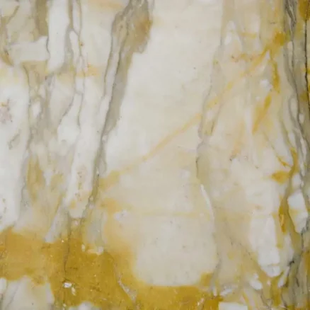 Tiles giallo siena